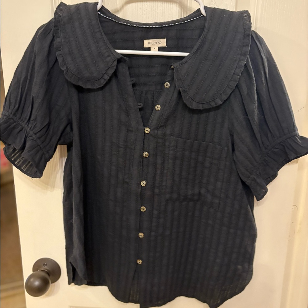 The Keira blouse by Pilcro, never been worn.